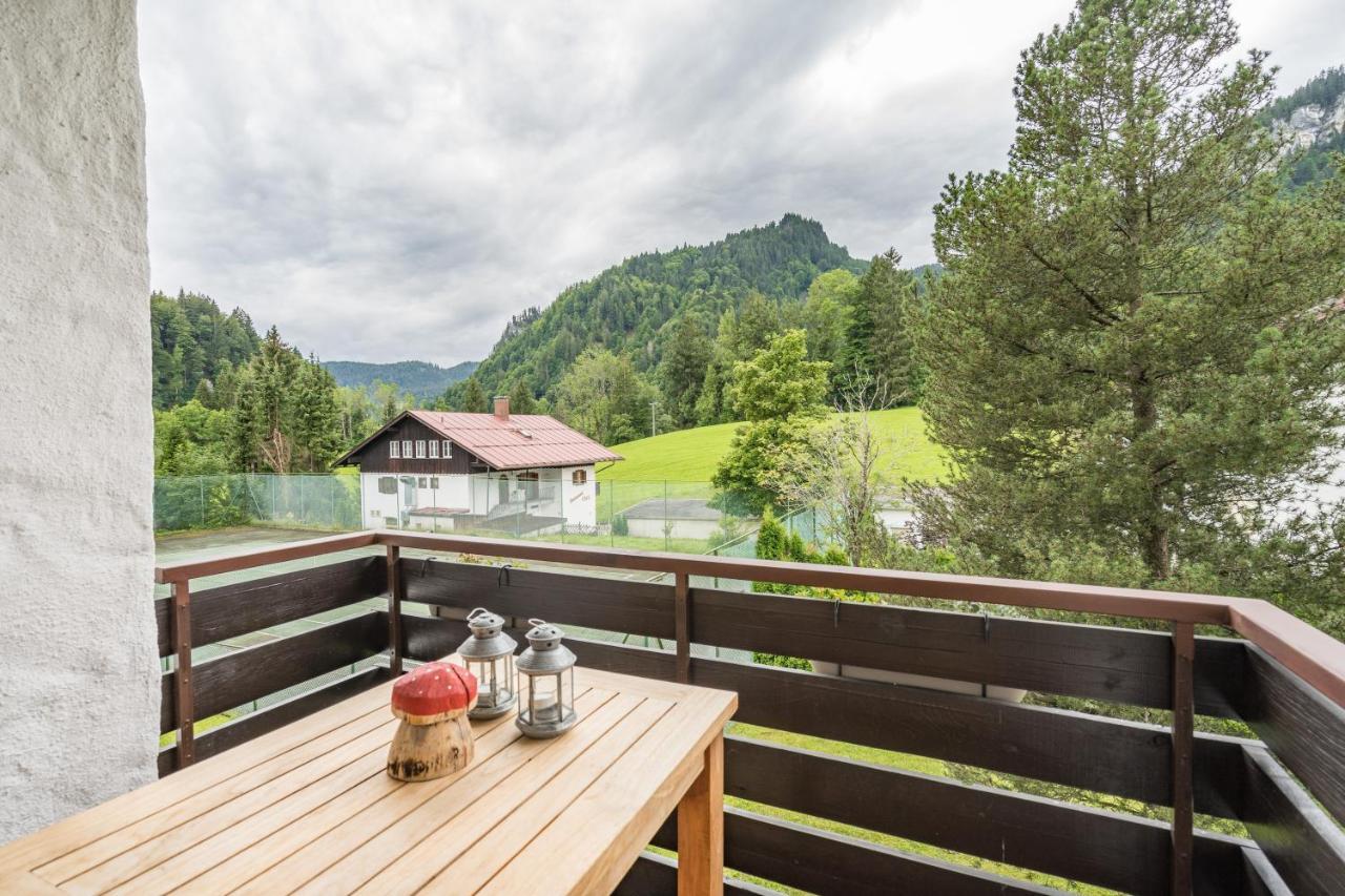 Ferienwohnungen Alpentraum - Wanderbar Oberstdorf Exterior foto